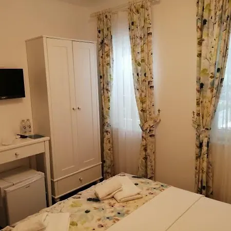Bed & Breakfast Okyanus *